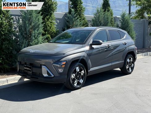 Used 2025 Hyundai Kona SEL AWD/4WD image 3