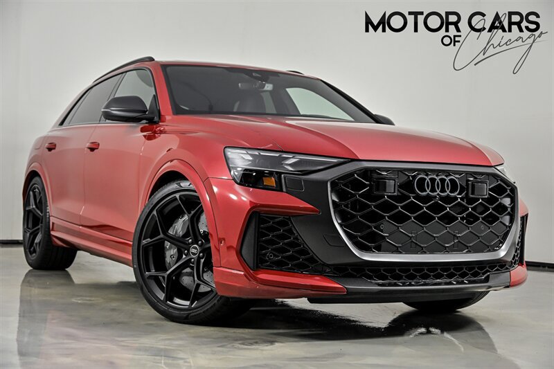 Used 2025 Audi RS Q8 performance AWD/4WD image 1