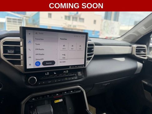 Used 2022 Toyota Tundra Limited image 10