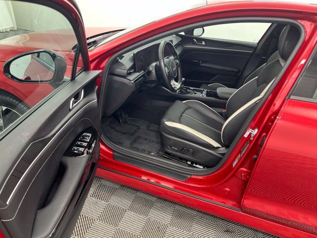 Used 2025 Kia K5 GT-Line AWD/4WD image 12