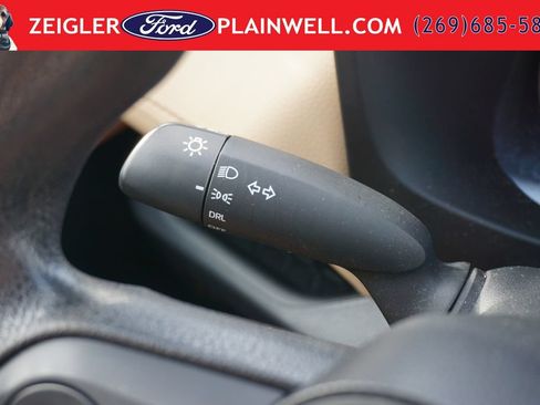 Used 2023 Toyota RAV4 LE AWD/4WD image 23