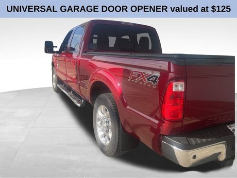 Used 2014 Ford F250 Lariat w/ Lariat Interior Package image 16