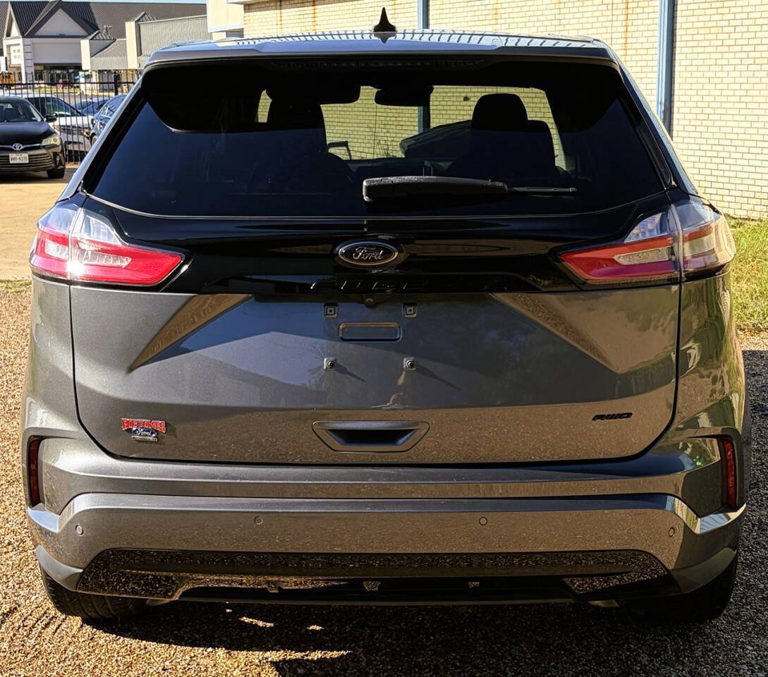 Used 2023 Ford Edge SE w/ Black Appearance Package AWD/4WD image 5