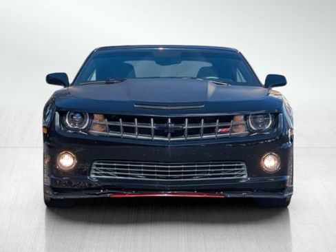 Used 2010 Chevrolet Camaro SS w/ RS Package image 2