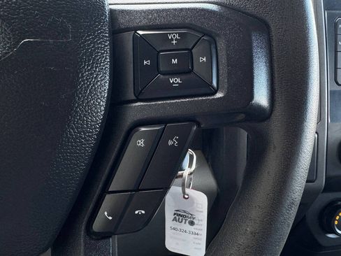 Used 2022 Ford F250 XL w/ Power Equipment Group AWD/4WD image 30