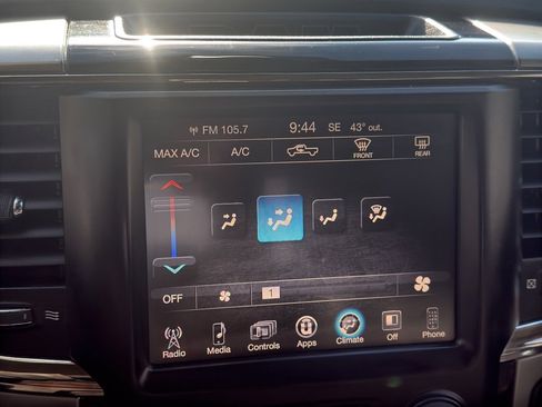 Used 2016 RAM 1500 Sport image 14