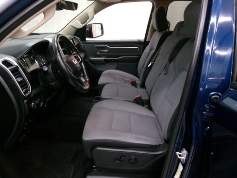 Used 2019 RAM 1500 Big Horn AWD/4WD image 17
