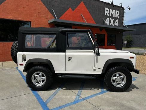 Used 1995 Land Rover Defender 90 AWD/4WD image 8