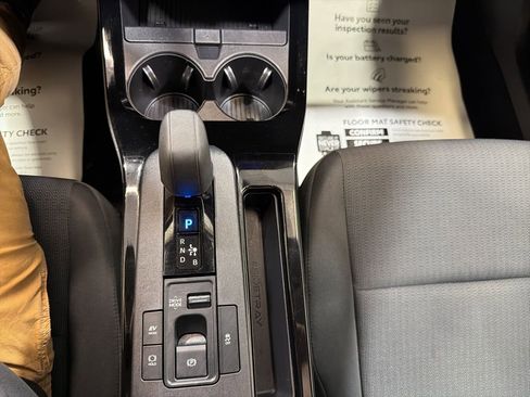 Used 2024 Toyota Prius LE image 32