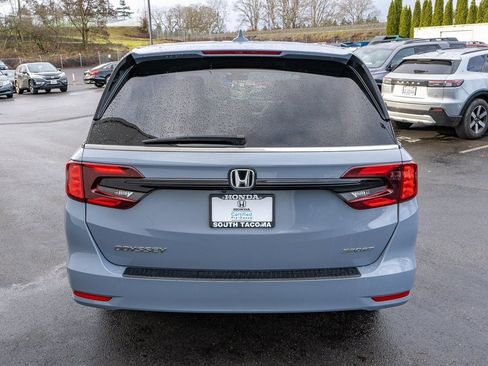 Certified 2023 Honda Odyssey Sport image 12