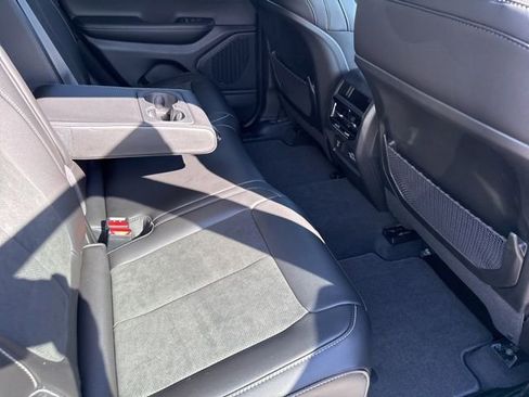 New 2025 Jeep Grand Cherokee Altitude w/ Trailer Tow Package image 18