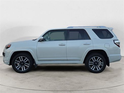 Used 2022 Toyota 4Runner Limited image 2