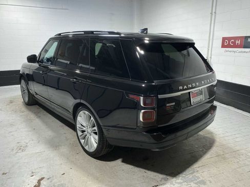 Used 2019 Land Rover Range Rover Long Wheelbase Supercharged image 4