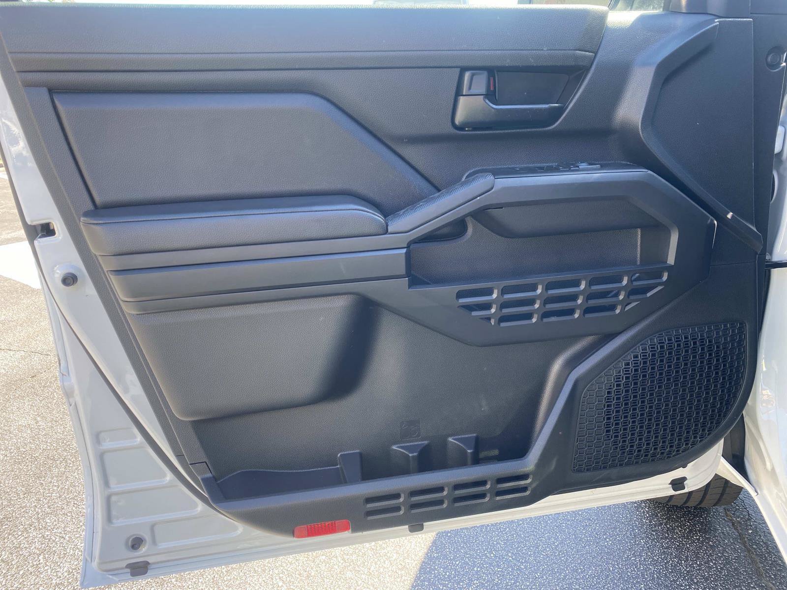 Used 2025 Toyota Tacoma SR RWD image 16