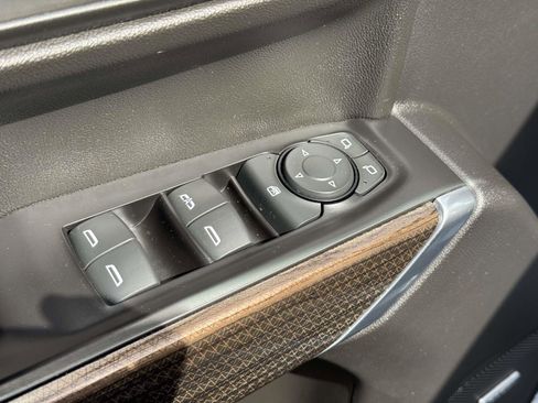 Used 2019 Chevrolet Silverado 1500 RST w/ All-Star Edition image 17