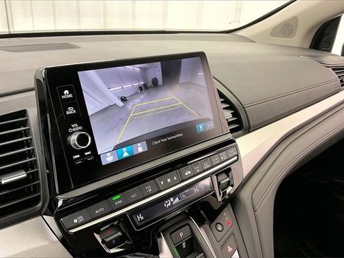 Certified 2026 Honda Odyssey EX-L image 28
