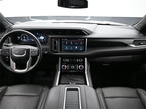 Certified 2023 GMC Yukon Denali image 13