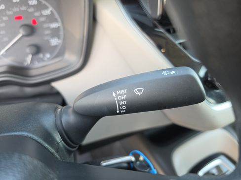 Used 2024 Toyota Corolla LE FWD image 23