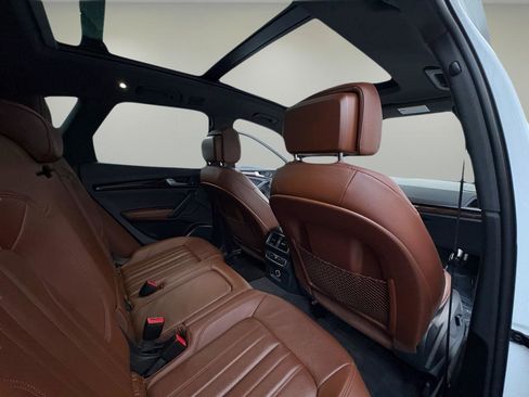 Used 2019 Audi Q5 2.0T Premium w/ Convenience Package image 33