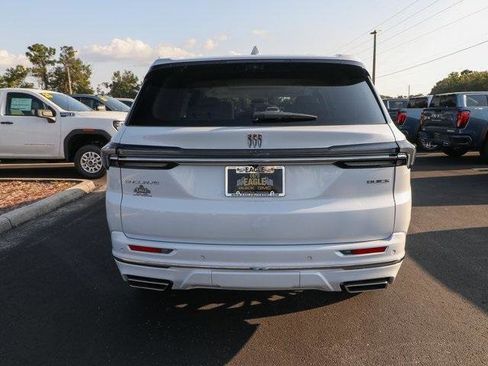 New 2026 Buick Enclave Avenir w/ Super Cruise Package image 8