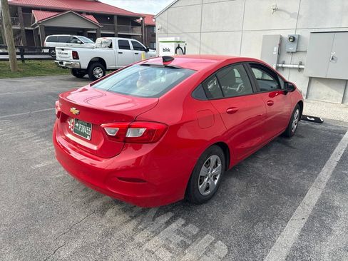 Used 2017 Chevrolet Cruze LS FWD image 3