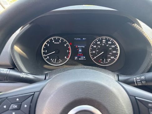 Used 2020 Nissan Sentra S FWD image 2