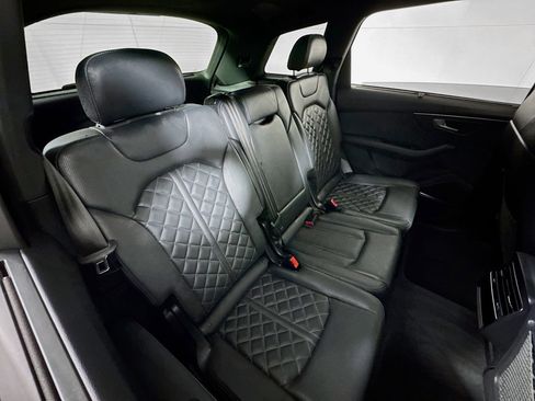 Used 2025 Audi SQ7 Prestige image 29