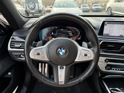 Used 2022 BMW 750i xDrive w/ Executive Package image 20