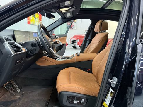 Used 2024 BMW X6 xDrive40i w/ Premium Package AWD/4WD image 11