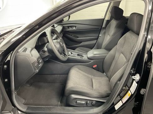 Used 2024 Honda Accord EX image 20