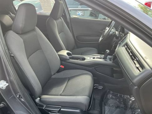 Used 2022 Honda HR-V Sport image 26