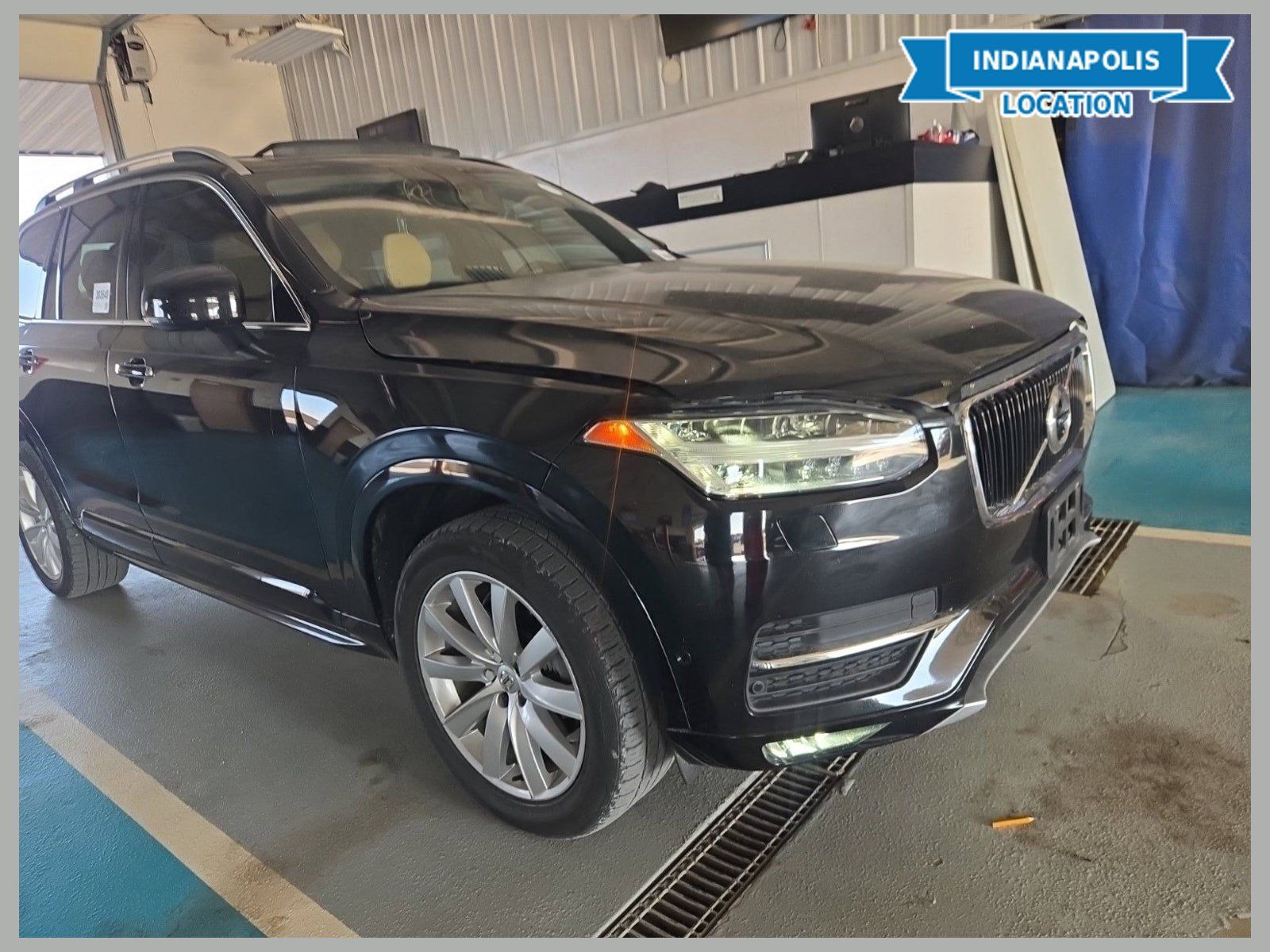 Used 2019 Volvo XC90 T6 Momentum w/ Advanced Package AWD/4WD image 1