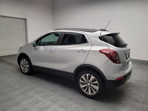 Used 2019 Buick Encore Preferred FWD image 3