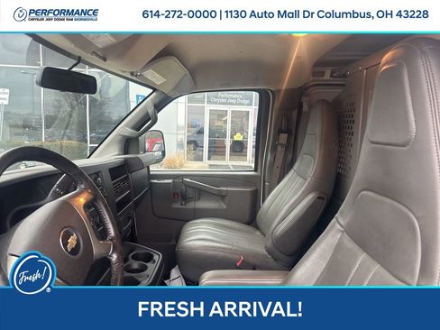 Used 2019 Chevrolet Express 3500 w/ Driver Convenience Package image 17