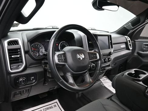 Used 2022 RAM 1500 Big Horn AWD/4WD image 12