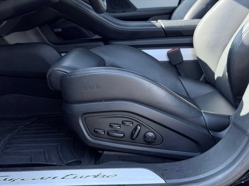 Used 2020 Porsche Taycan Turbo AWD/4WD image 21