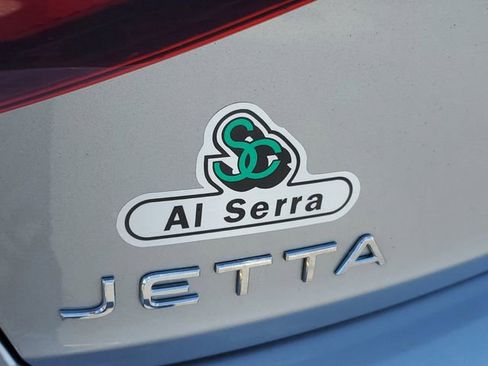 Used 2022 Volkswagen Jetta SE FWD image 6