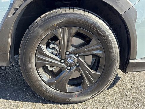 Used 2024 Subaru Crosstrek 2.0i image 8