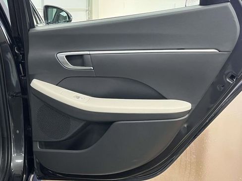 Certified 2023 Hyundai Sonata SEL w/ Preferred Accessory Package image 21