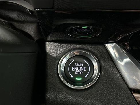 New 2025 Buick Envista Avenir image 21