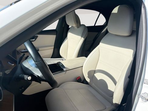 Used 2022 Mercedes-Benz C 300 Sedan image 13