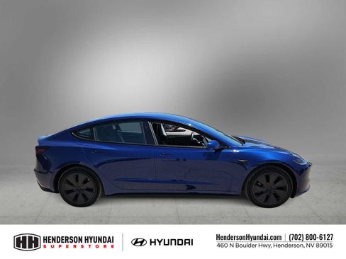Used 2025 Tesla Model 3 RWD image 9