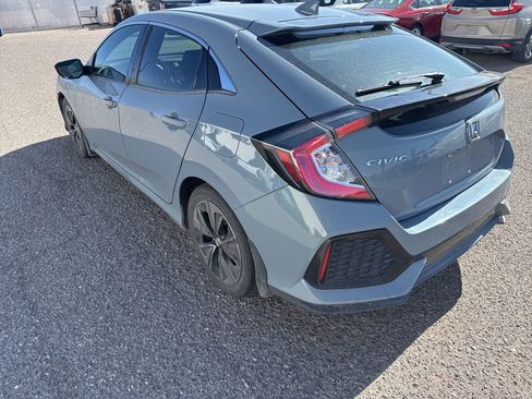Used 2017 Honda Civic EX image 3