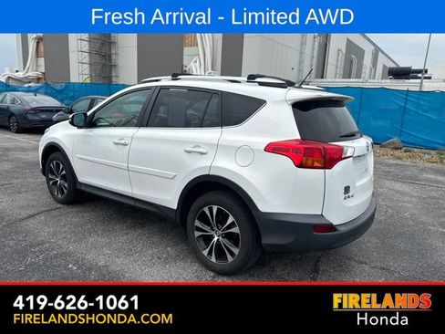 Used 2015 Toyota RAV4 Limited w/ Technology Package AWD/4WD image 3