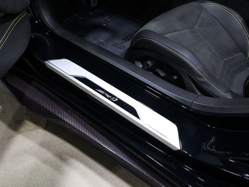 Used 2026 Chevrolet Corvette ZR1 w/ ZR1 Carbon Fiber Aero Package image 44