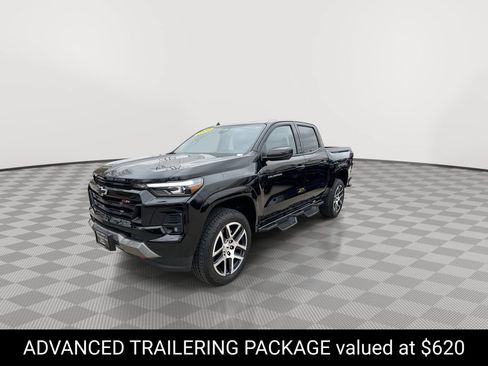 Used 2024 Chevrolet Colorado Z71 w/ Advanced Trailering Package AWD/4WD image 6