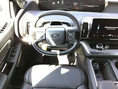 New 2025 Ford Expedition Tremor image 14