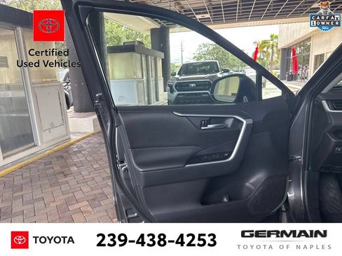 Used 2025 Toyota RAV4 XLE FWD image 13