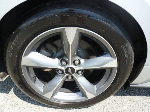 Used 2016 Ford Mustang Coupe w/ Equipment Group 051A RWD image 36