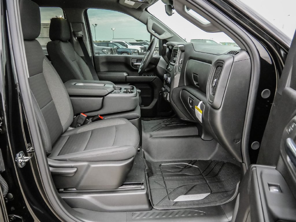 New 2026 Chevrolet Silverado 2500 Custom w/ Custom Convenience Package AWD/4WD image 15
